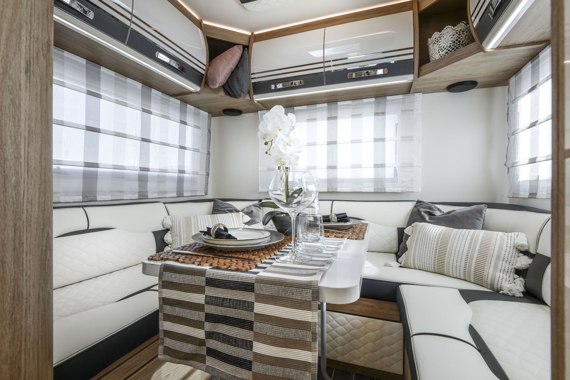 The Navigator 5 Berth