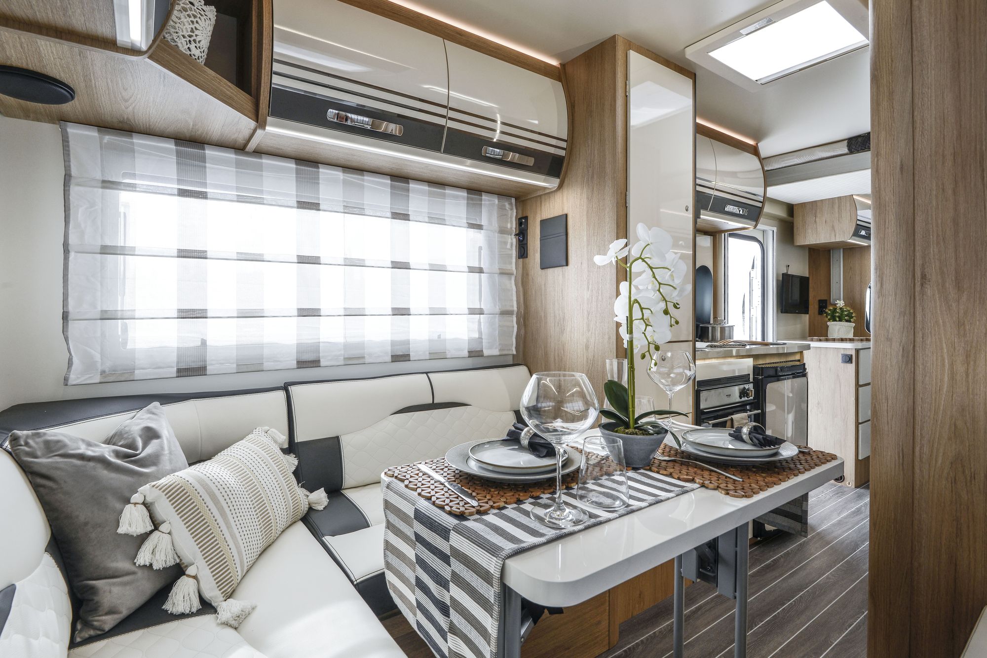 The Navigator 5 Berth